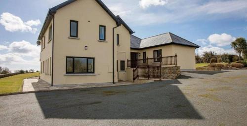 Ardmore Villa | Waterford Villa 5 Bed Beach Retreat