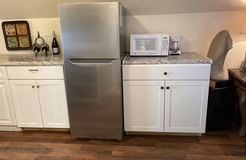 Terrell Apartment | WATERFRONT! Lake Norman Vacation Rental and Corporate Housing 2 Bedrooms