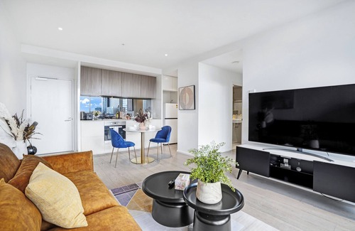 Docklands Apartment | Waterfront 1BR Docklands Apt Collinsst Freeparking