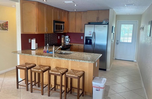 Capri Isle Condo | Waterfront 2 bed/2bath on Isle of Capri