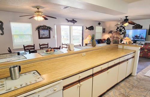 Port Isabel Condo | Waterfront 3 bedroom Home * Boat Slip * Great Deck