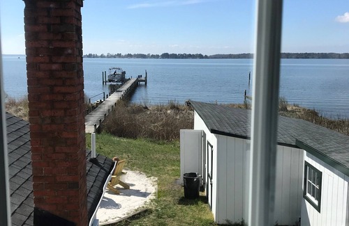 Morattico House | Waterfront 4 bedroom historic home on Rappahanock River with Dock