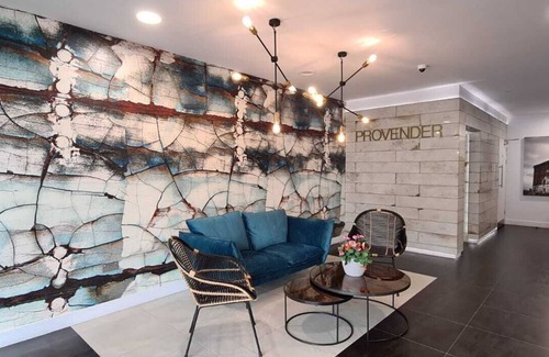Gloucester Apartment | Waterfront apartment in Gloucester Docks