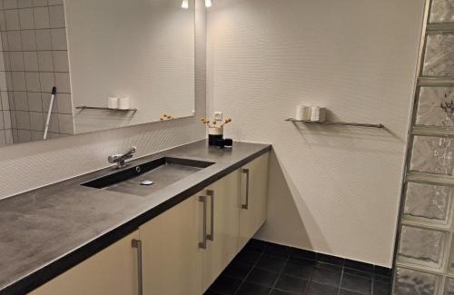 Norresundby Apartment | Waterfront - Apartment - free parking