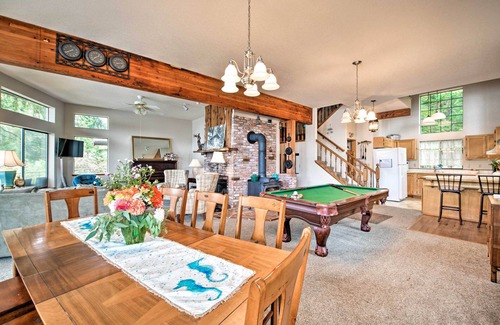 Rollingbay House | Waterfront Bainbridge Island Home: Stunning Views!
