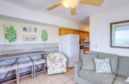 Put-in-Bay Condo | Waterfront Bass Island Retreat w/Balcony + TV