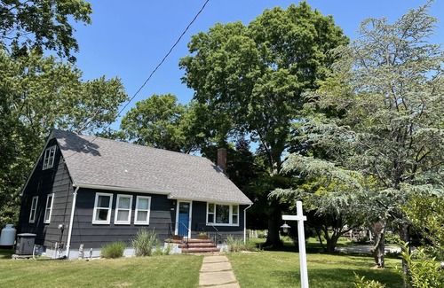 Greenport West House | Waterfront Beach House Gem with Bay Views Steps to Pipes Cove!
