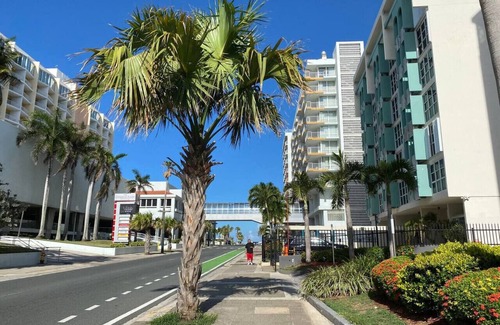 Santurce Apartment | Waterfront Best location Walk to eat Modern