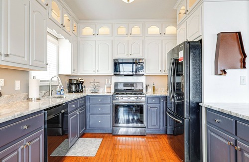 Athens House | Waterfront Bliss: Wheeler Lake Retreat w/Dock!