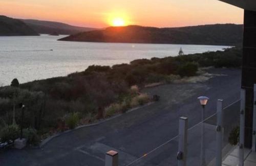 Vanderkloof House | Waterfront Boutique Hotel Vanderkloof
