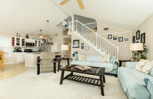 San Luis House | Waterfront.Breathtaking View.Great Fishing.Beautiful Home!