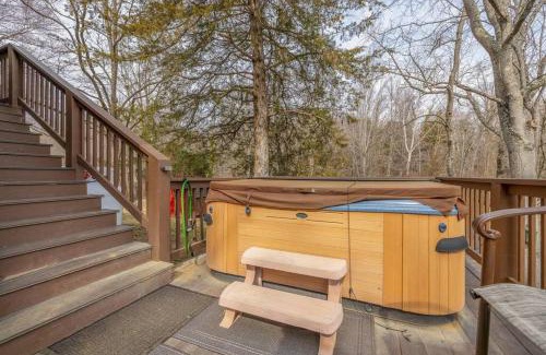 Stanardsville House | Waterfront Cabin 20 Mins to National Park & Massanutten!