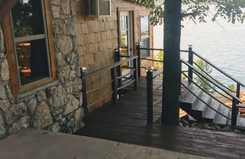 Tia Juana Cabin | Waterfront Cabin on Grand Lake in Tia Juana