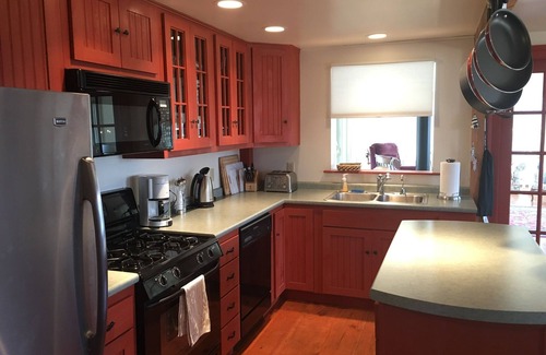 Westport House | Waterfront, coastal GET AWAY on 53 acres, Pet friendly