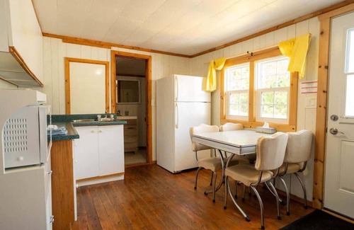 Tobermory Cabin | Waterfront Cottage | Fire Pit & Kayaks | Tobermory