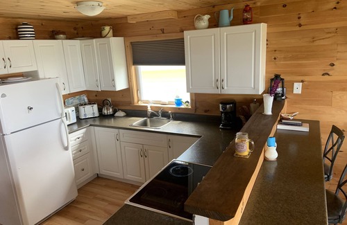 Darnley Cottage | Waterfront Cottage Rental - Hardingdale Cottage