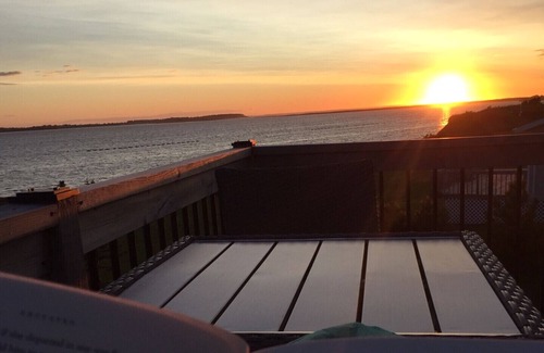 Darnley Cottage | Waterfront Cottage Rental - Hardingdale Cottage