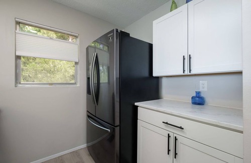 Cedar Key House | Waterfront Cottages with Sunsets, Kayaks Included!