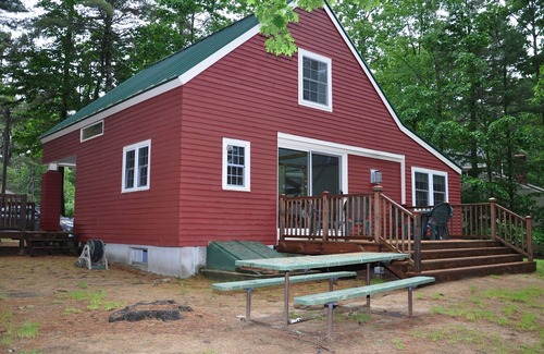 Lake Arrowhead Cottage | WATERFRONT DOG FRIENDLY 3 BR 2 BATH YEAR ROUND HOME