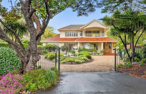 Sandy Bay House | Waterfront Escape A Family Oasis on Long Beach