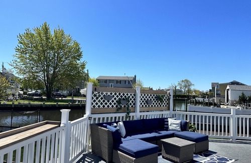 Seaford House | Waterfront Family Friendly Oasis in Seaford