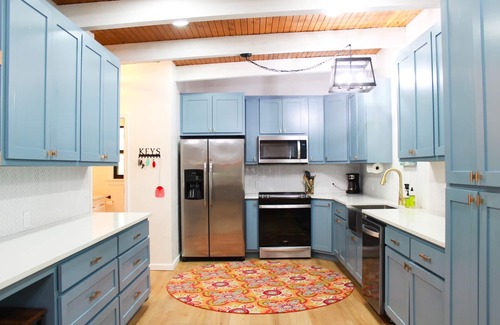 Longtown House | Waterfront family vacation home at Eufala. Sleeps 14. Newly remodeled. Amazing.