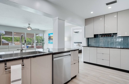 Lochmoor Waterway Estates House | Waterfront, Heated Pool, Hot Tub-Villa Treasure Cove-Roelens Vacations