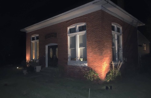 Fishing Creek House | Waterfront Historic "Old Bank" on Hoopers Island