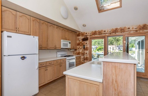 East Quogue House | Waterfront Home: 4 Bed, 3 Bath, Hot Tub