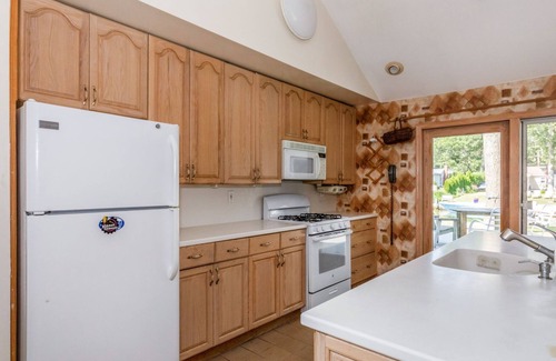 East Quogue House | Waterfront Home: 4 Bed, 3 Bath, Hot Tub
