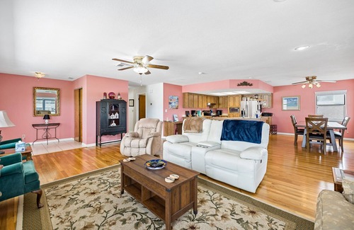 Spring Hill House | Waterfront Home with Heated Pool+Game Room