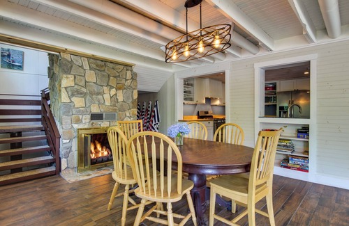 Lake Lure House | Waterfront Home w/Dock Access on Lake Lure!