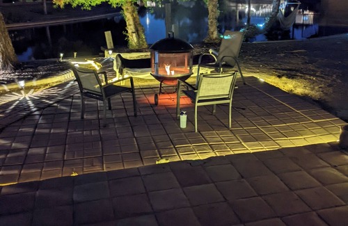 Dobson Ranch House | Waterfront Home with No Stairs. Private Dock, Boat & Fireplace. Book Instantly!