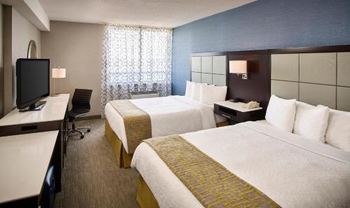 Burlington Hotel | Waterfront Hotel Downtown Burlington