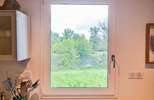 Vayrac House | WATERFRONT HOUSE