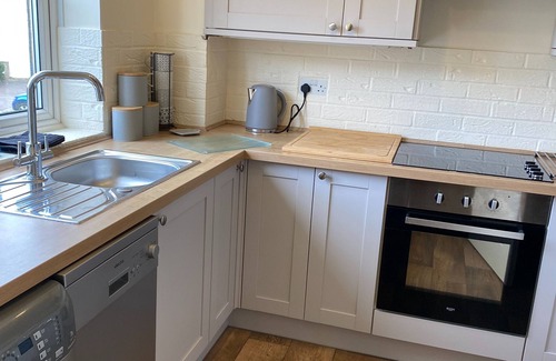 St Neots House | Waterfront House In The Heart Of St Neots