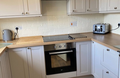 St Neots House | Waterfront House In The Heart Of St Neots