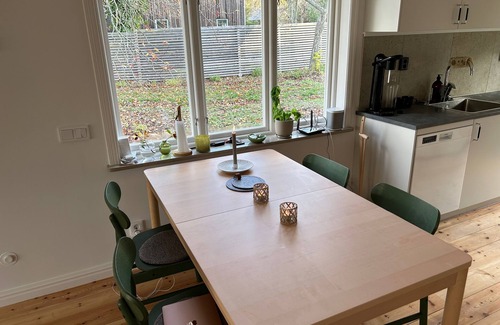 Visby Cottage | Waterfront house near Visby