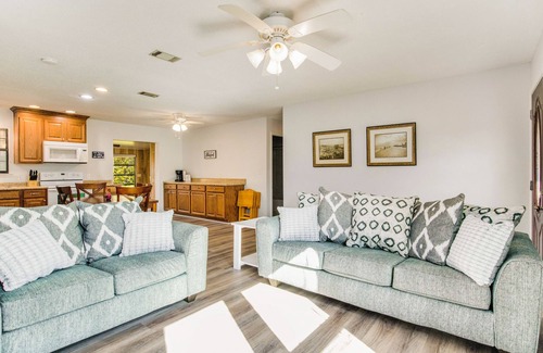 Florida Panhandle House | Waterfront, Kayaks, Adventure