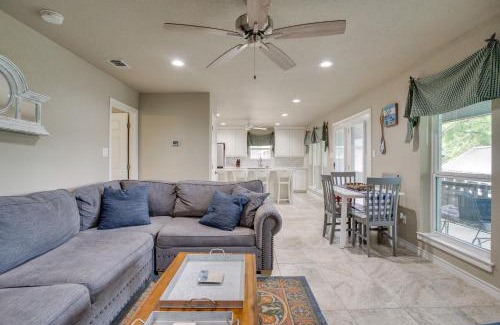 Lake Bridgeport House | Waterfront Lake Bridgeport Home with Private Dock