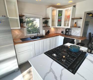 Clinton House | Waterfront Lakehouse Getaway in Clinton with HOT TUB