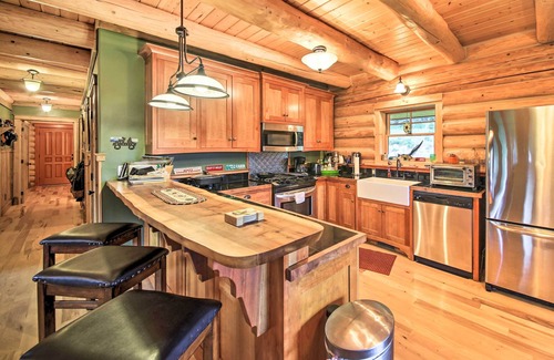 Troy Villa | Waterfront Log Home w/95 Acres on Yaak River