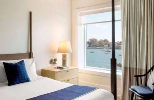 Goat Island Hotel | Waterfront Luxury! Swimming Pool, Fitness, Near Local Parks & Scenic Spots!