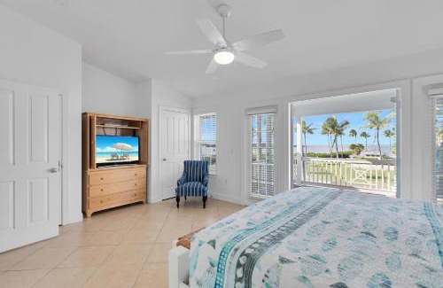 Indigo Reef Marina Homes House | Waterfront luxury Villa 14 with spectacular sunset views and boat slip townhouse