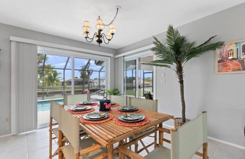 Port Charlotte House | Waterfront Oasis -3BR - Heated Pool -BBQ -Private Dock