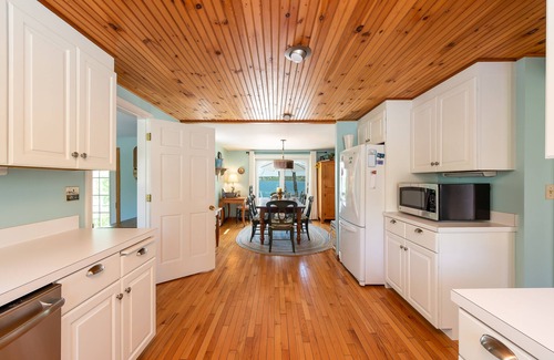 Orrs Island House | Waterfront on Harpswell Sound-3 bedrm-private setting with float. Sunset views