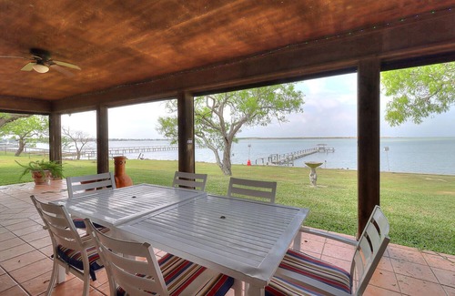 Ingleside House | Waterfront! Private pier! Fantastic fishing!