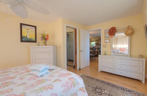 Tranquil Harbour House | Waterfront-Private Setting w/Large Trees-Beautiful3BR/2.5BA-Water Views-Sleeps6