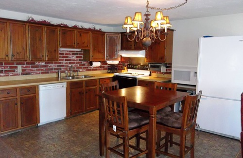 East Brookfield Apartment | Waterfront Retreat: 2BR with Huge Deck on Lake Lashaway Views in E. Brookfield!