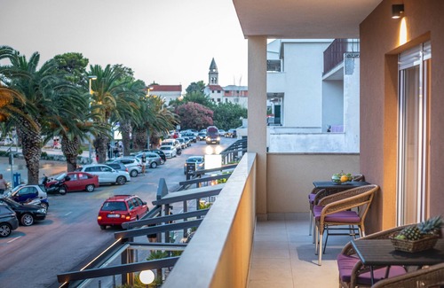 Stobrec Apartment | Waterfront room Toni